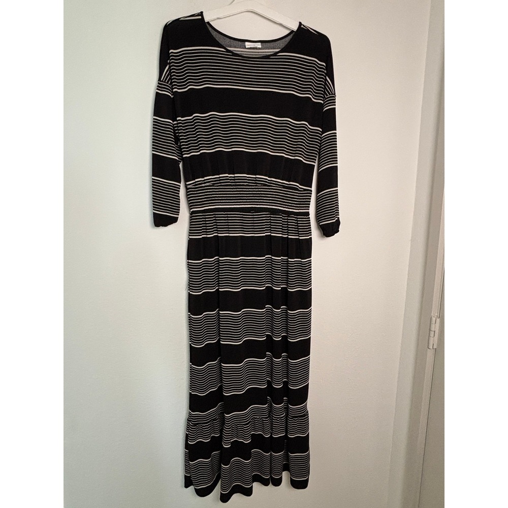 LuLaRoe Dani Maxi Dress Medium Black White Striped Smocked Waist 3/4 Sleeve